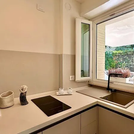 Elegant With Terrace In Balduina * Roma