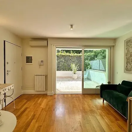 Elegant With Terrace In Balduina * Roma
