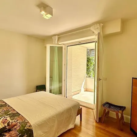 Appartamento Elegant With Terrace In Balduina *